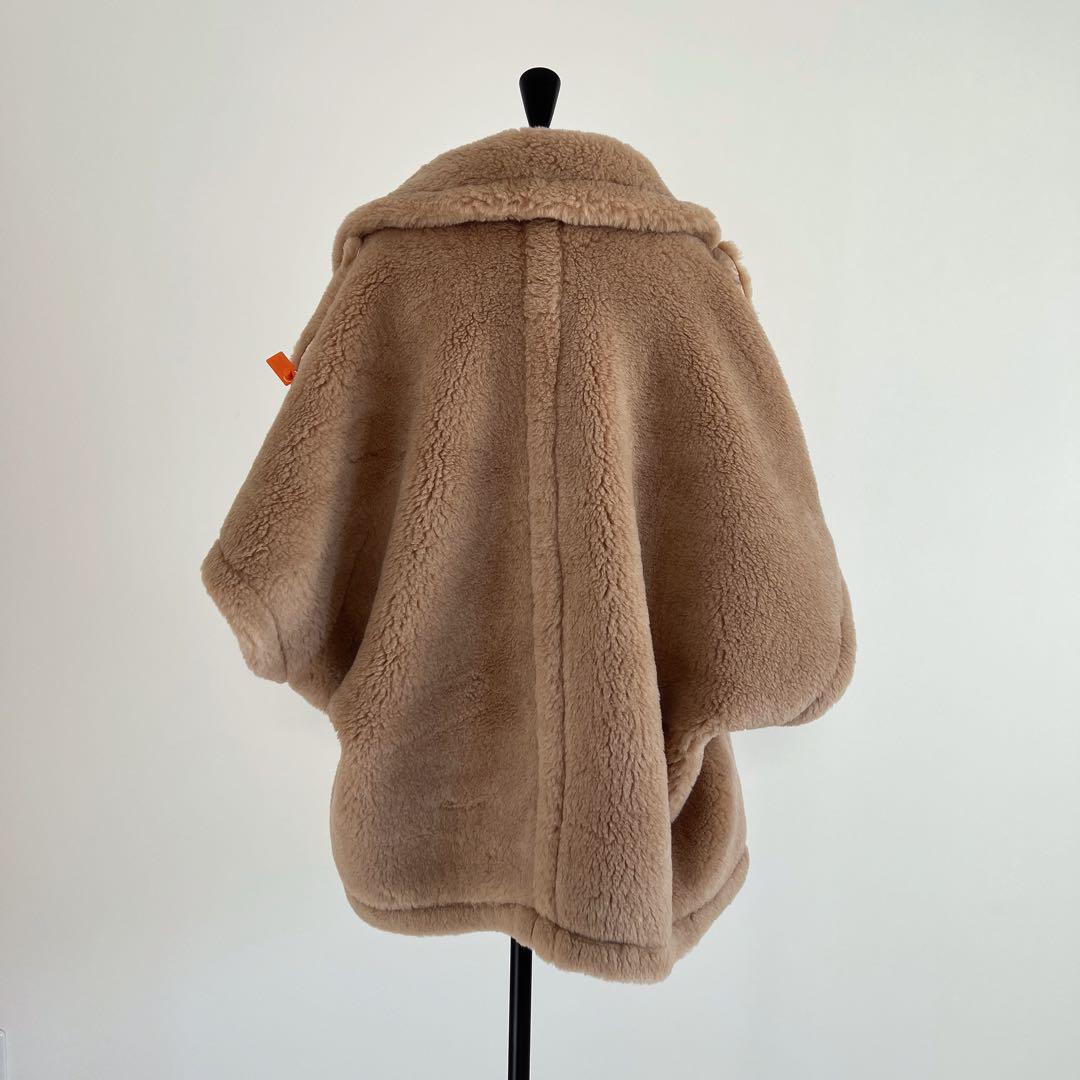 新品未使用 ベアテーラードポンチョアルパカ素材 MaxMaraがお好きな方