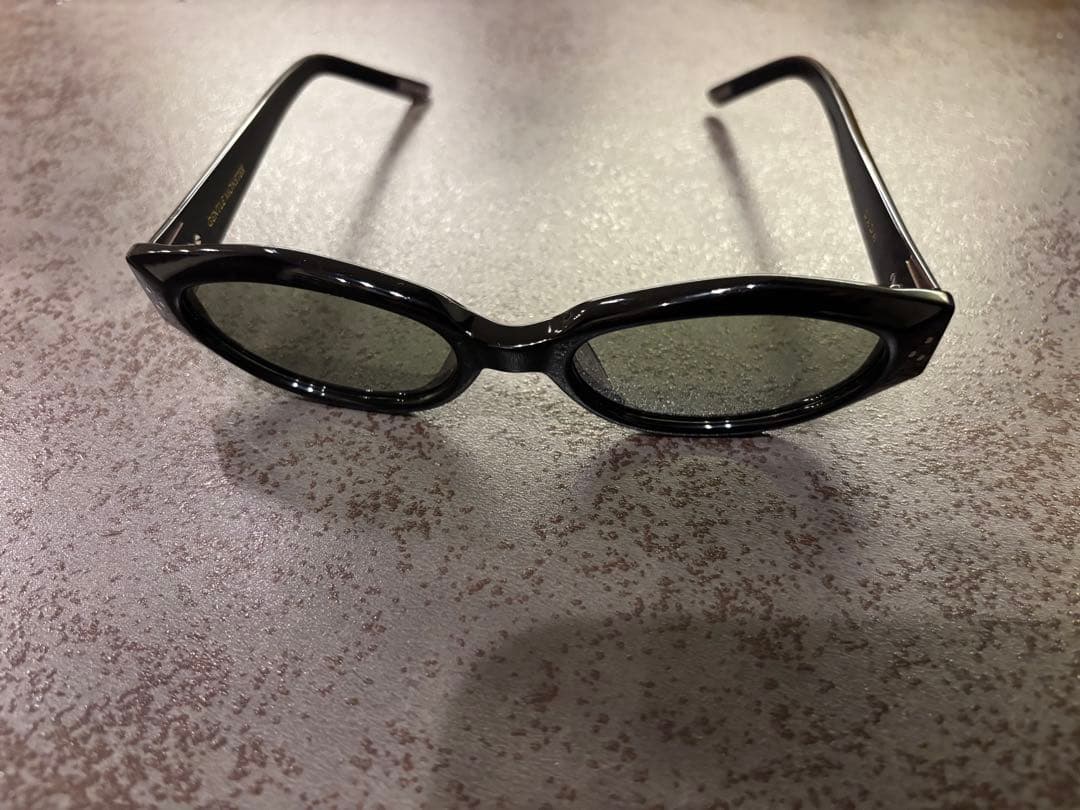 GENTLE MONSTER DADA/ブラック サングラス