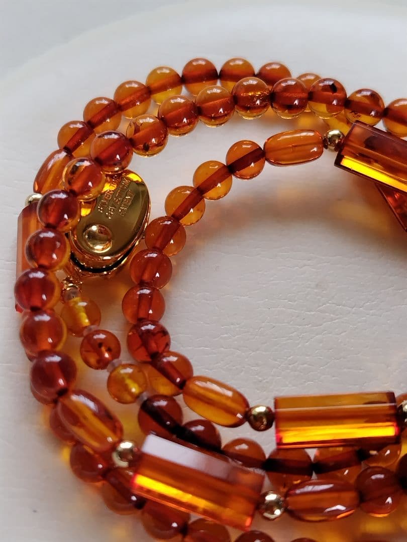 K18 迫力の特大トップ付き、本琥珀のセミロングネックレス