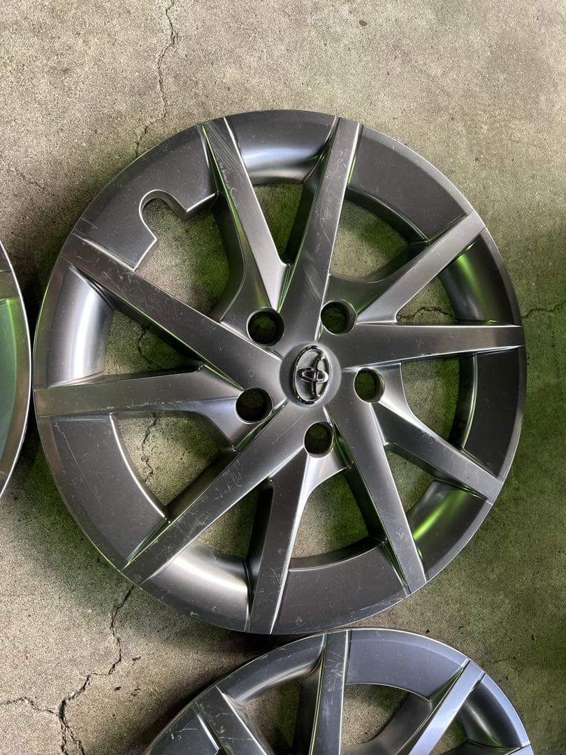 プリウスα 純正アルミホイールセット