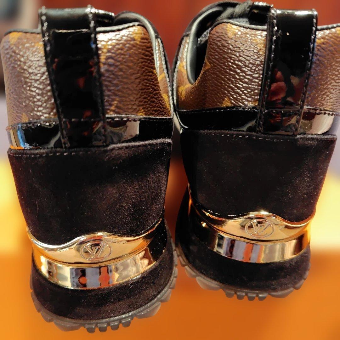 【新品/未使用】LOUIS VUITTON ランアウェイ・ラインスニーカー♥️