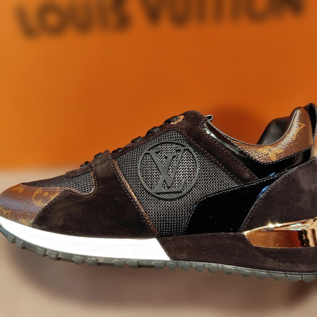 【新品/未使用】LOUIS VUITTON ランアウェイ・ラインスニーカー♥️