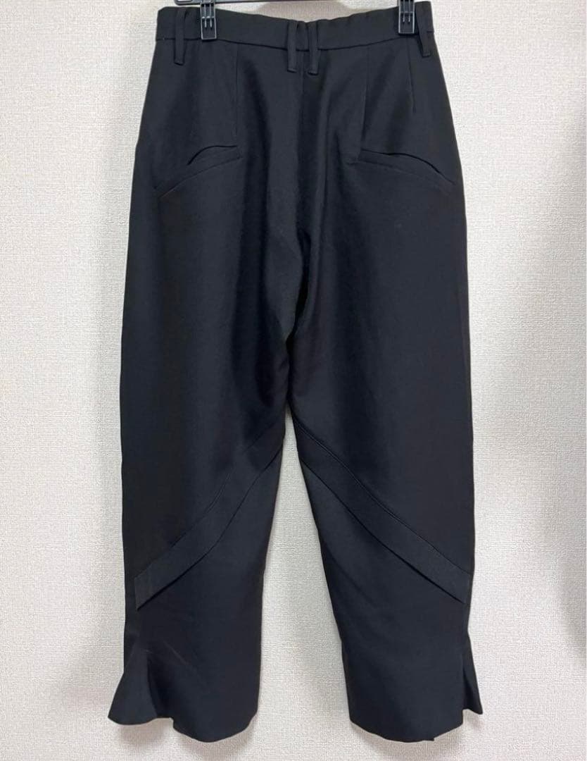 Knuth Marf フロントスリットパンツ 黒