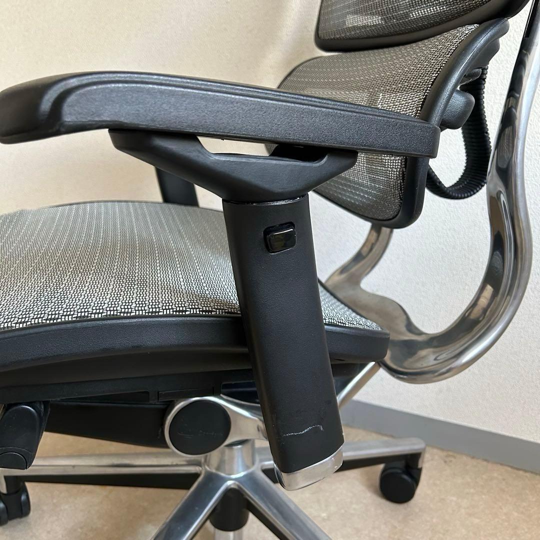 【se】エルゴヒューマン 　ベーシック　ハイタイプ　ヘッドレスト付