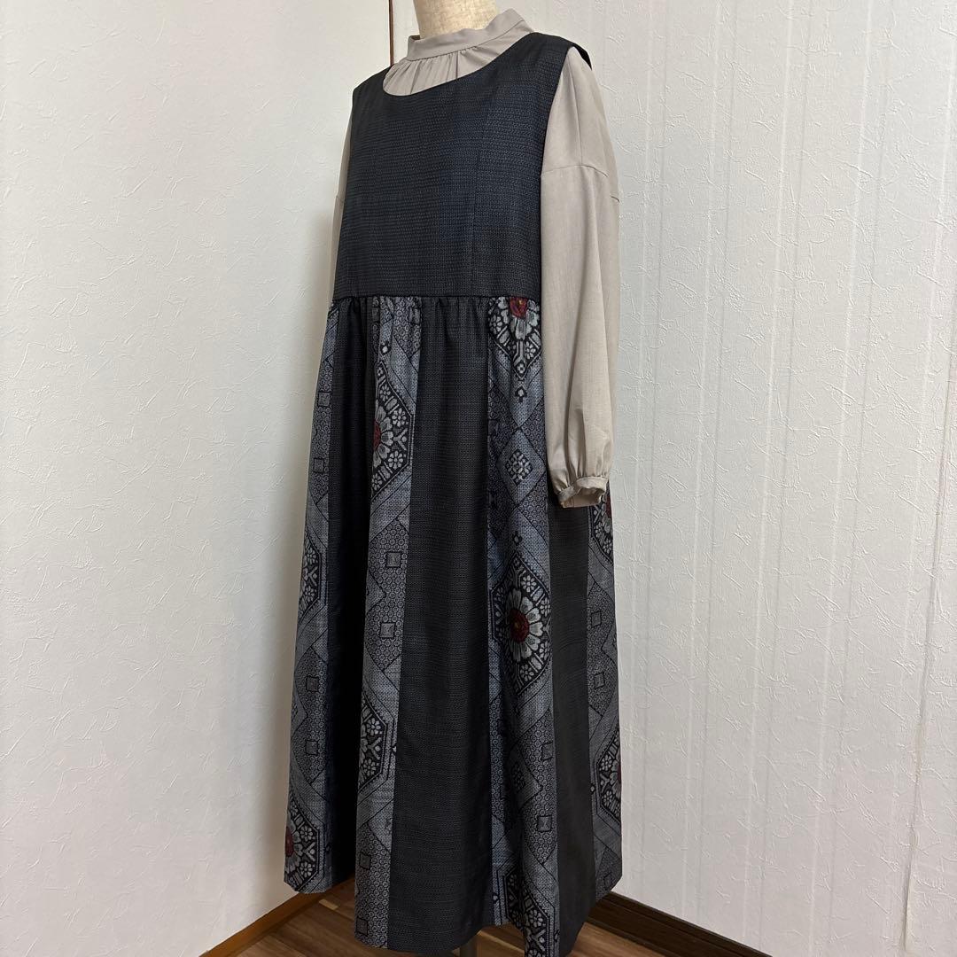 着物リメイク　Ｌサイズ 本場大島紬２種のジャンパースカート