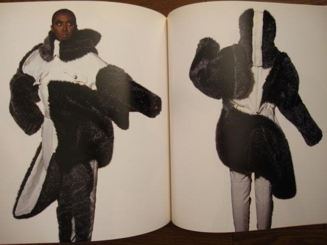 Issey Miyake by Irving Penn 1990　フライヤー付