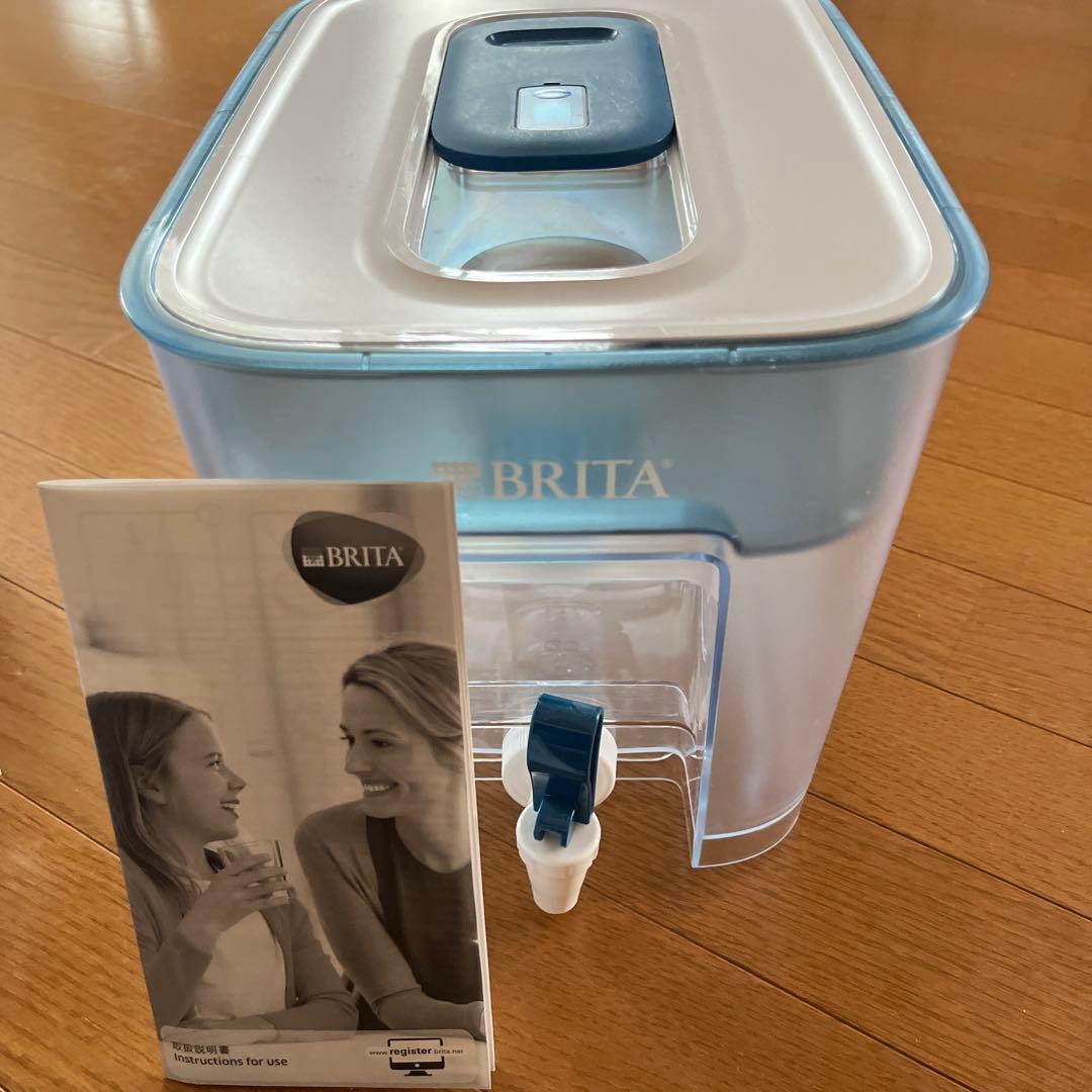 BRITA MAXTRA 浄水器とカートリッジ7個