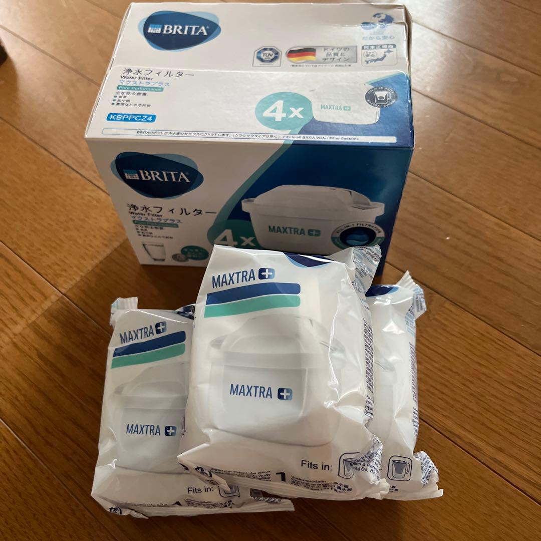 BRITA MAXTRA 浄水器とカートリッジ7個