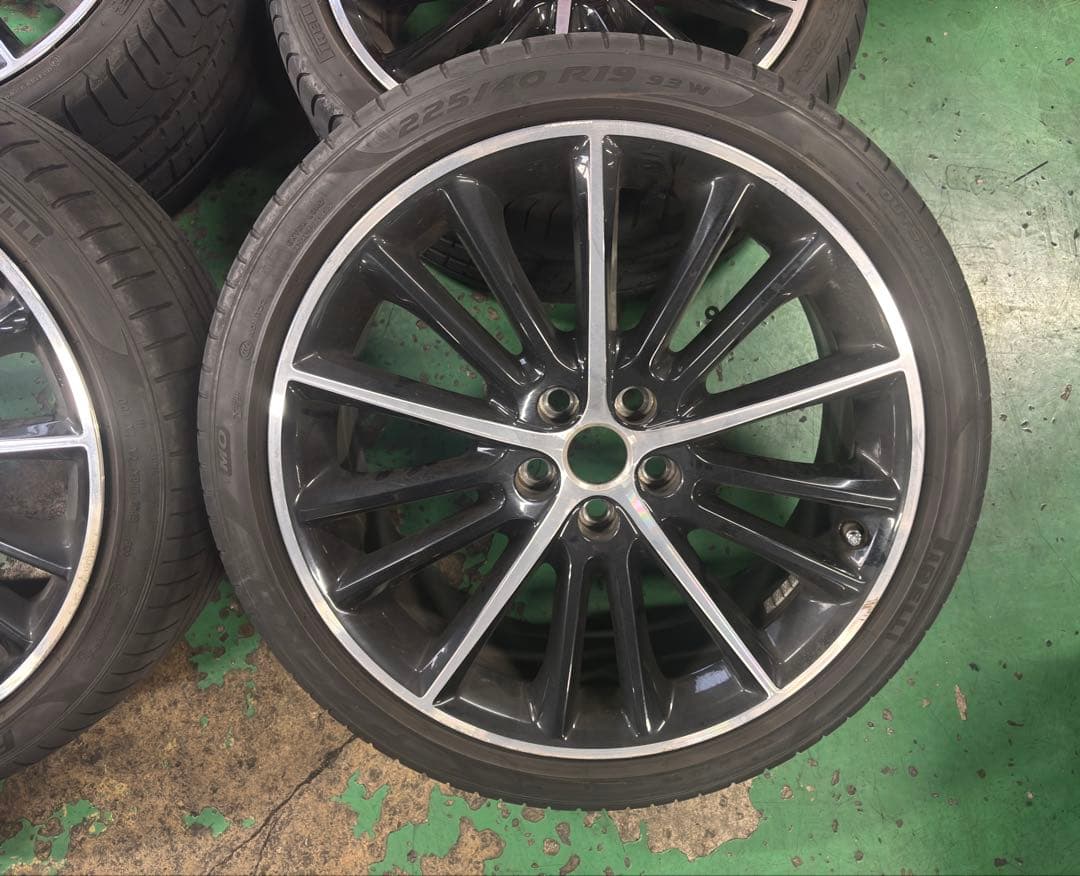 ジャガーXE純正　19インチアルミホイル