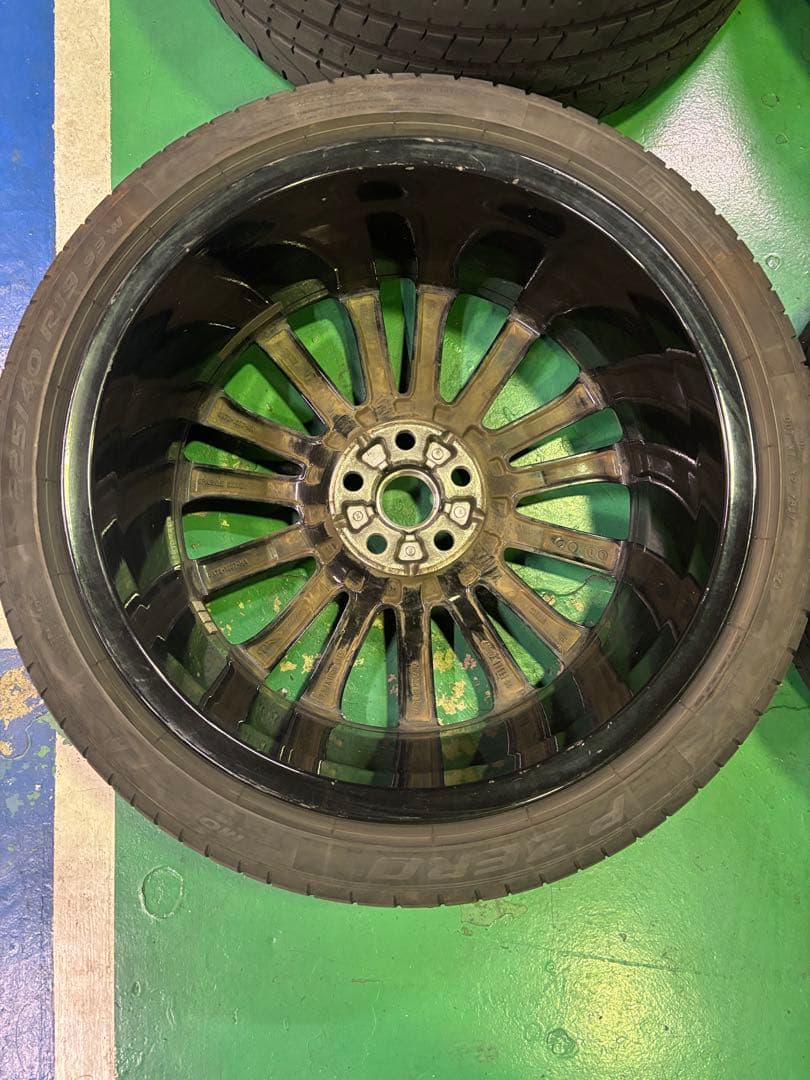 ジャガーXE純正　19インチアルミホイル