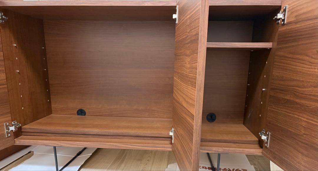 i*o様 LOWYA ロウヤ　キャビネット サイドボード