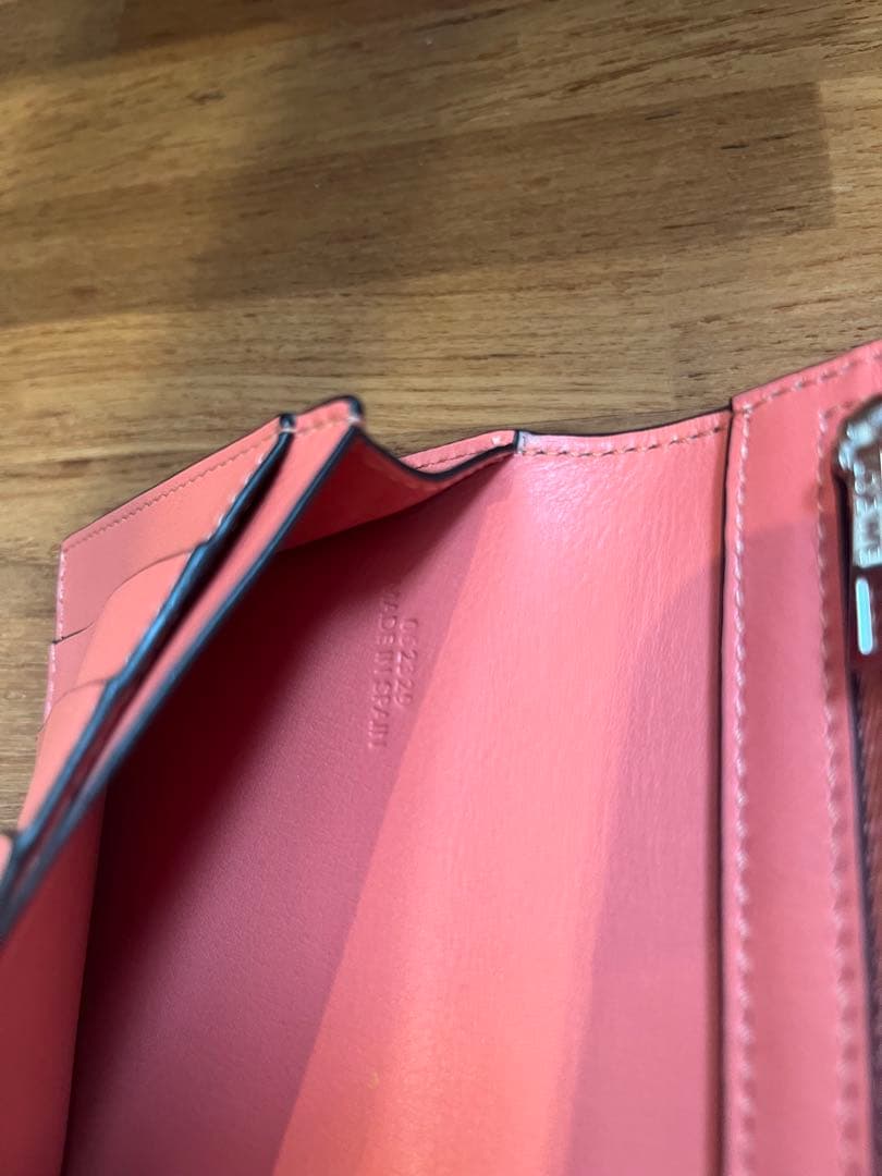 LOEWE ロエベ バーティカルウォレット　長財布