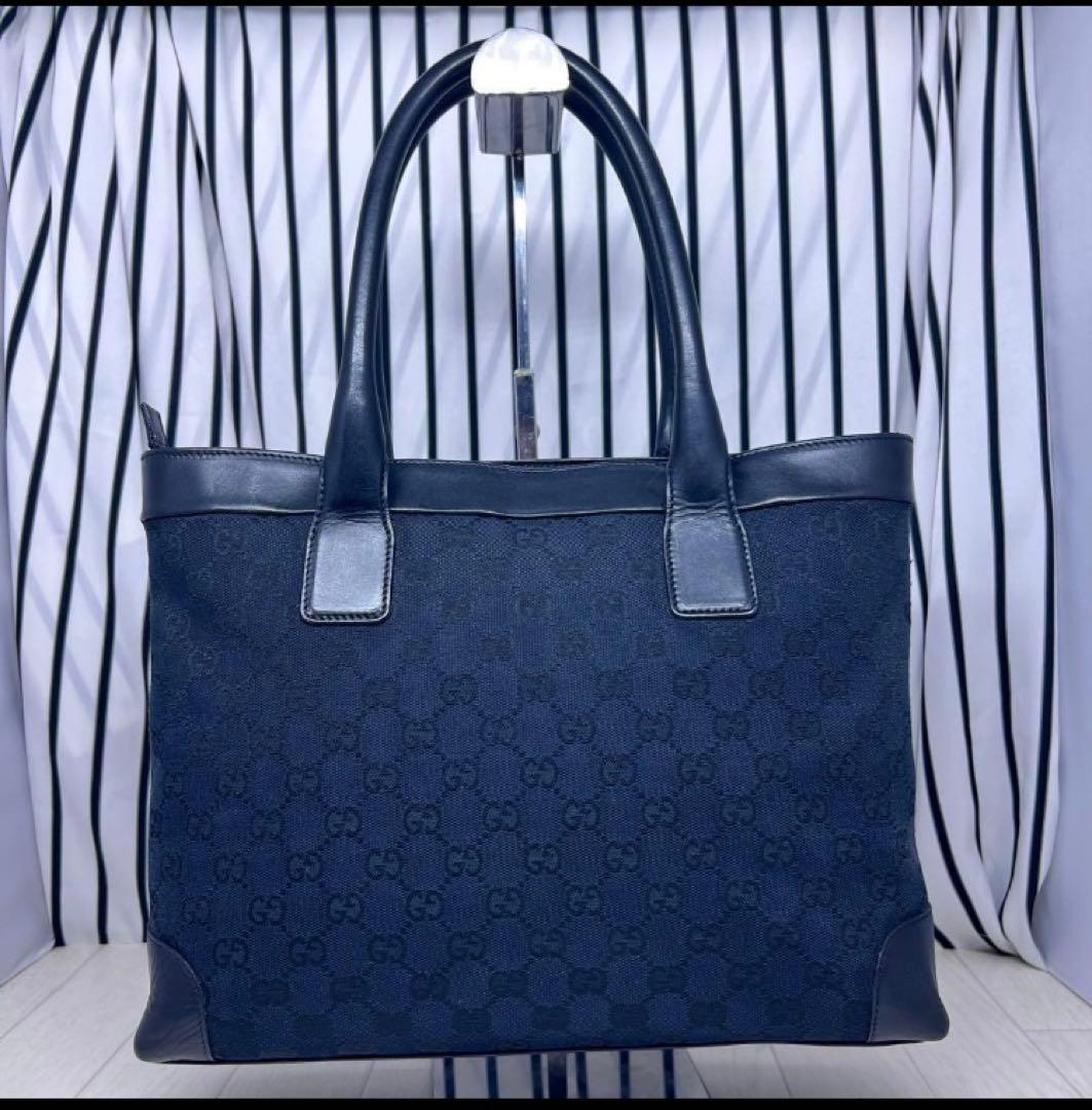 【美品】GUCCI×グッチ A4収納可能GG柄トートバッグ