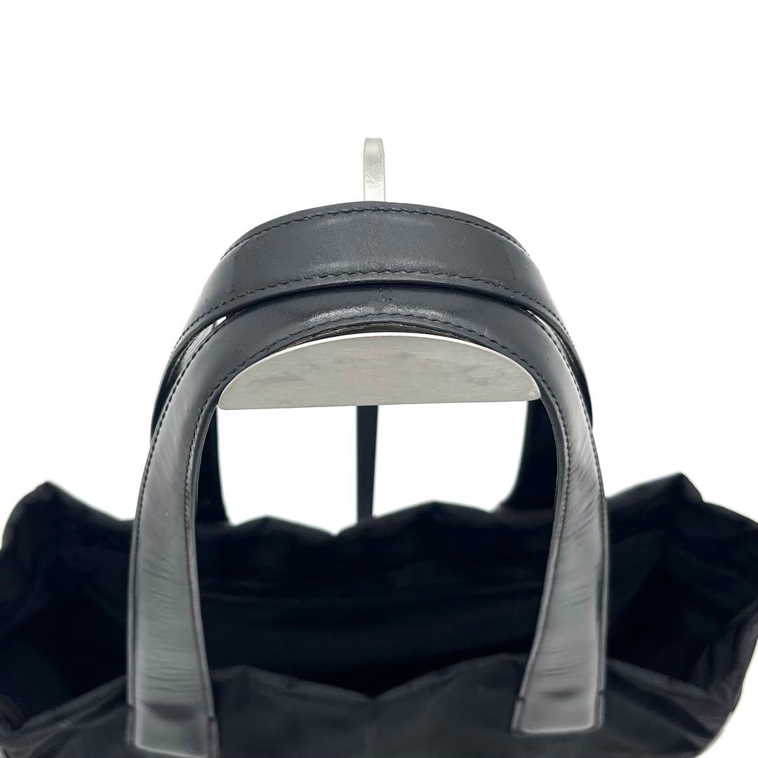 CHANELシャネル ニュートラベルラインPMトートバッグ ブラック 8番台 黒