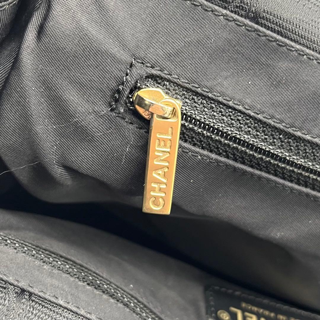 CHANELシャネル ニュートラベルラインPMトートバッグ ブラック 8番台 黒