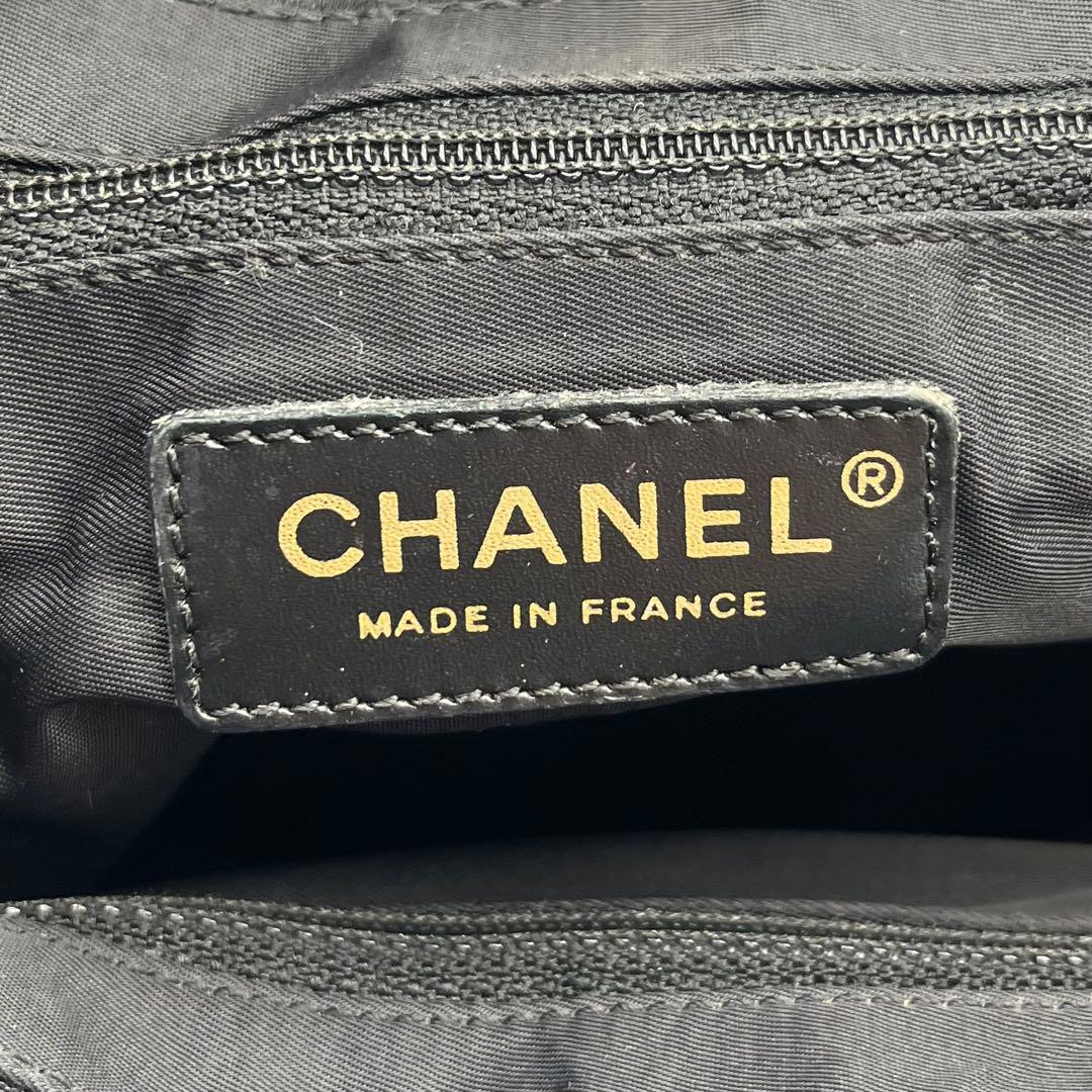 CHANELシャネル ニュートラベルラインPMトートバッグ ブラック 8番台 黒