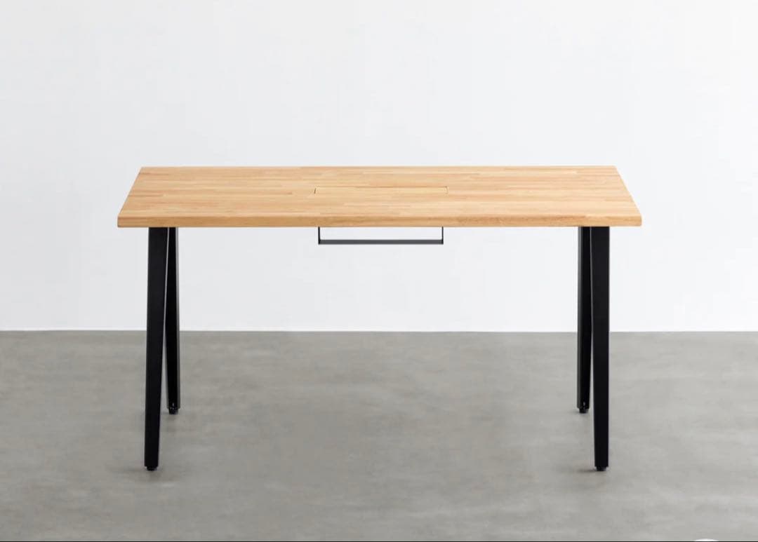 KANADEMONO / ワークデスク ケーブル収納付き 145cm