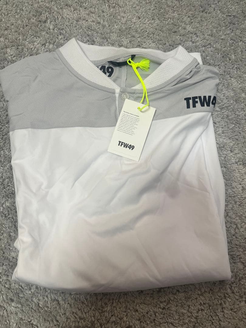 TFW49 ホワイトポロシャツ