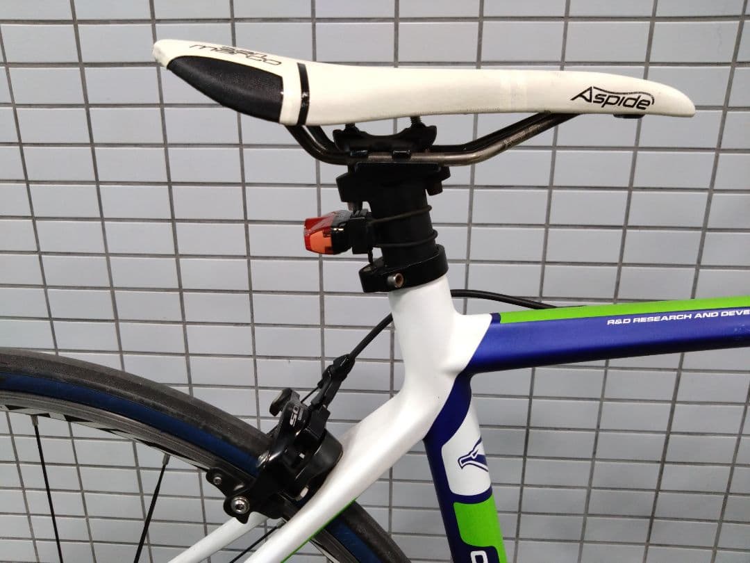 CARRERA VELENO TS　神奈川　引取限定　MAVIC　AKSIUM