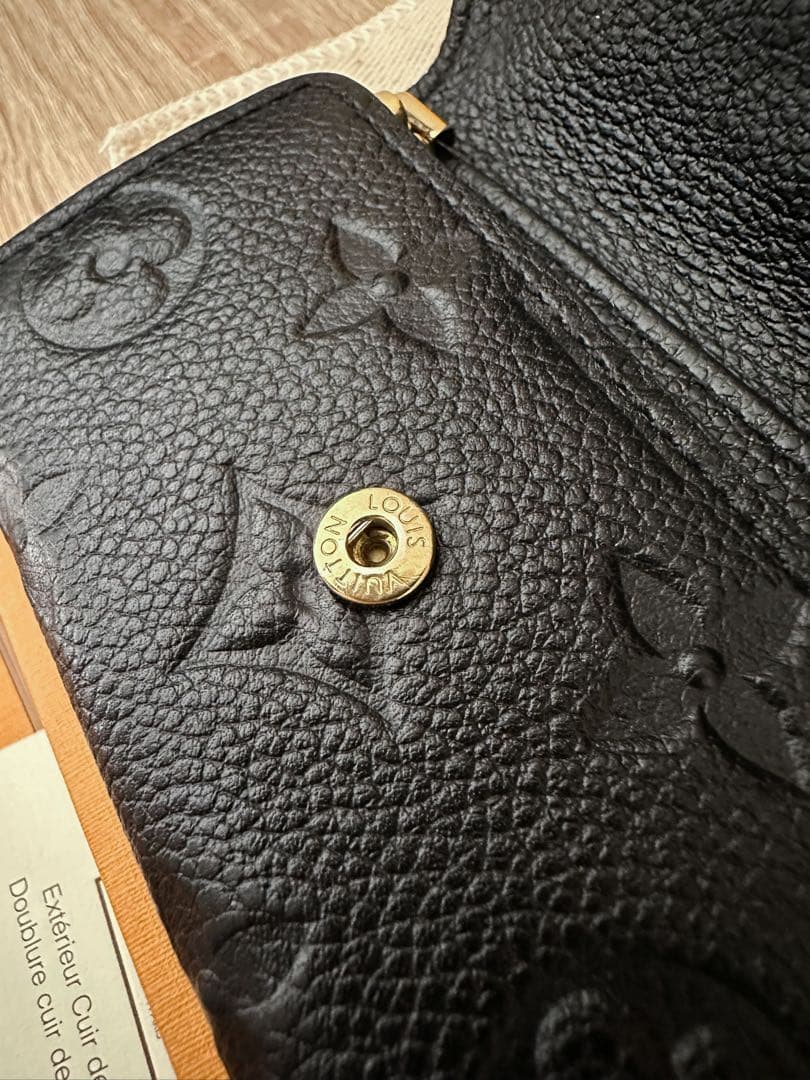 ルイヴィトン ミュルティクレ6 モノグラムアンプラント