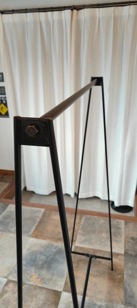 鉄 アイアンラック　パイプハンガー アンティーク　家具　店舗什器　シンプル