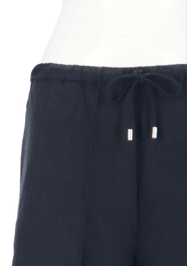 toteme トーテム［未使用 定価38,500円］サマーショートパンツ