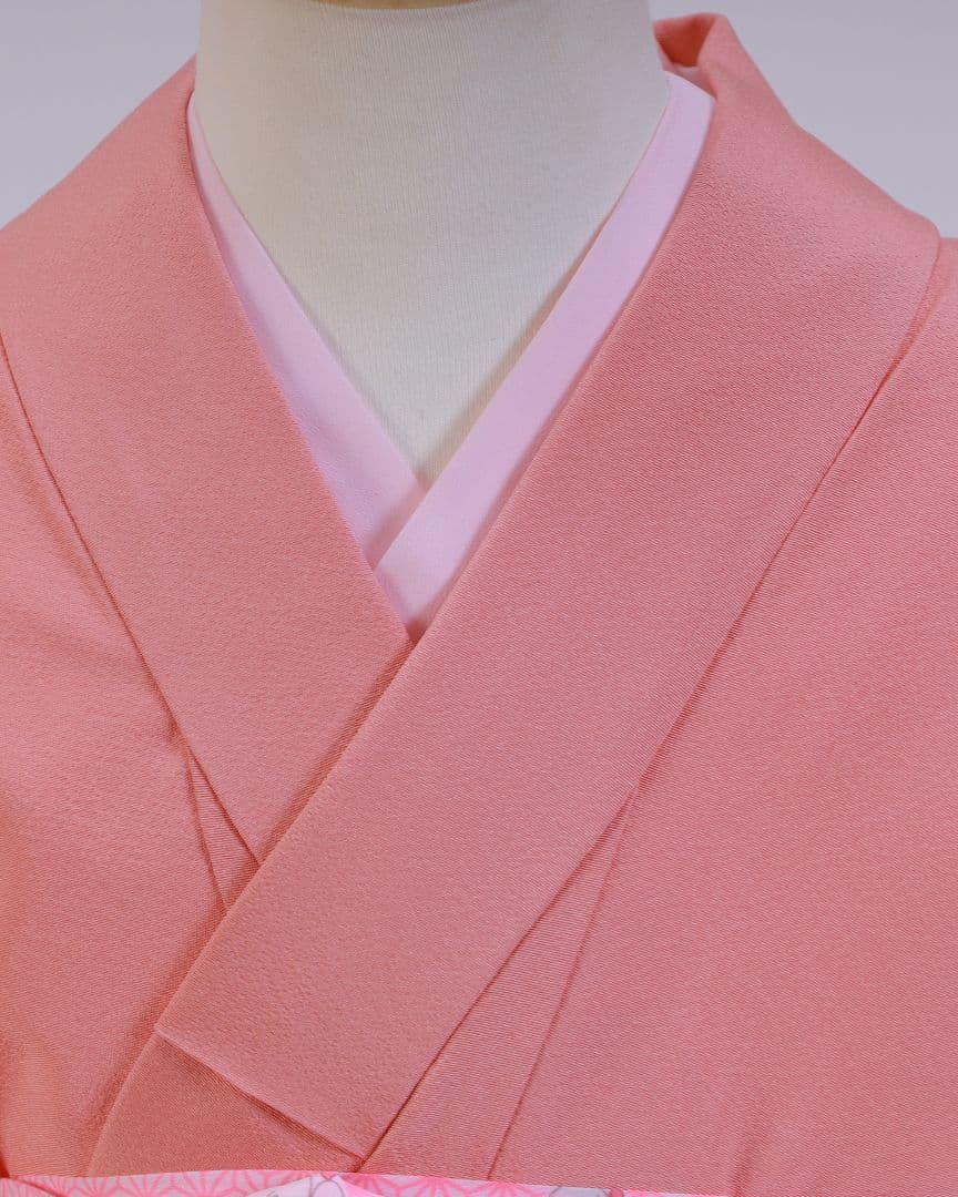 ◎新品正絹刺繍7歳着物◎7歳四つ身◎長襦袢付き