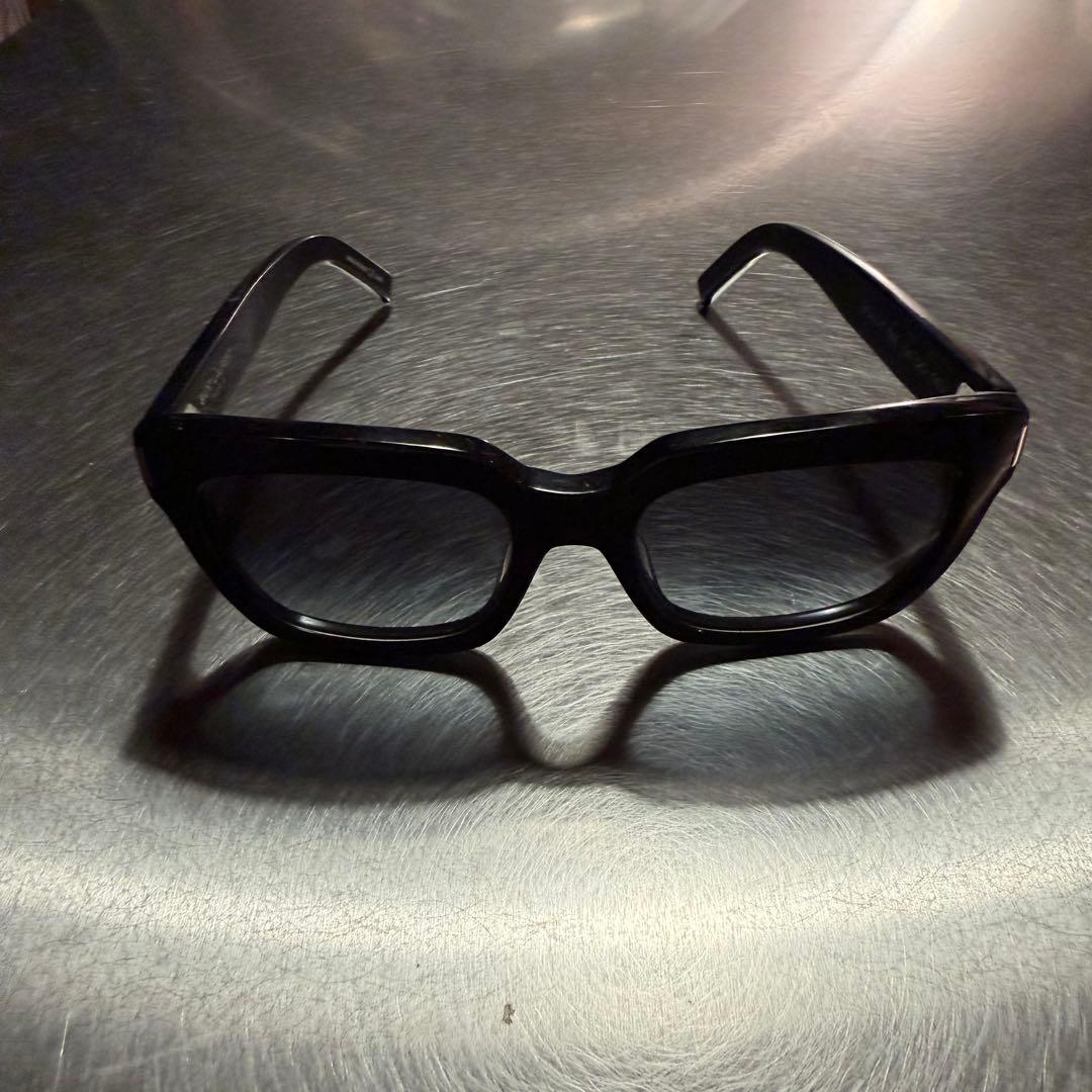 アソーカ　SAINT LAURENTサングラス