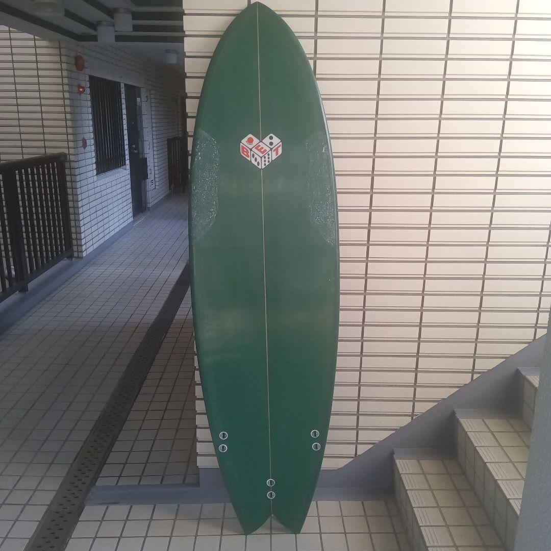 大阪　インドネシア　フィッシュテール　 緑　グリーン　サーフボード　ファンボード