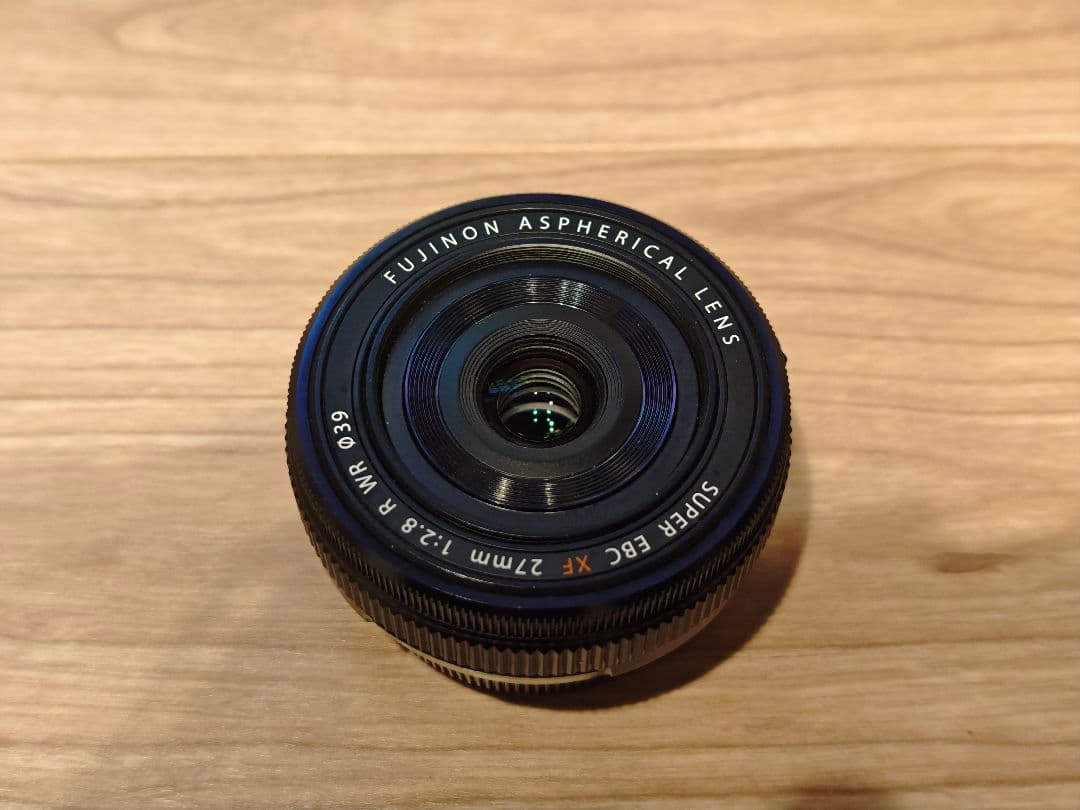 美品 FUJIFILM XF27mmF2.8 R WR レンズ パンケーキ フジ