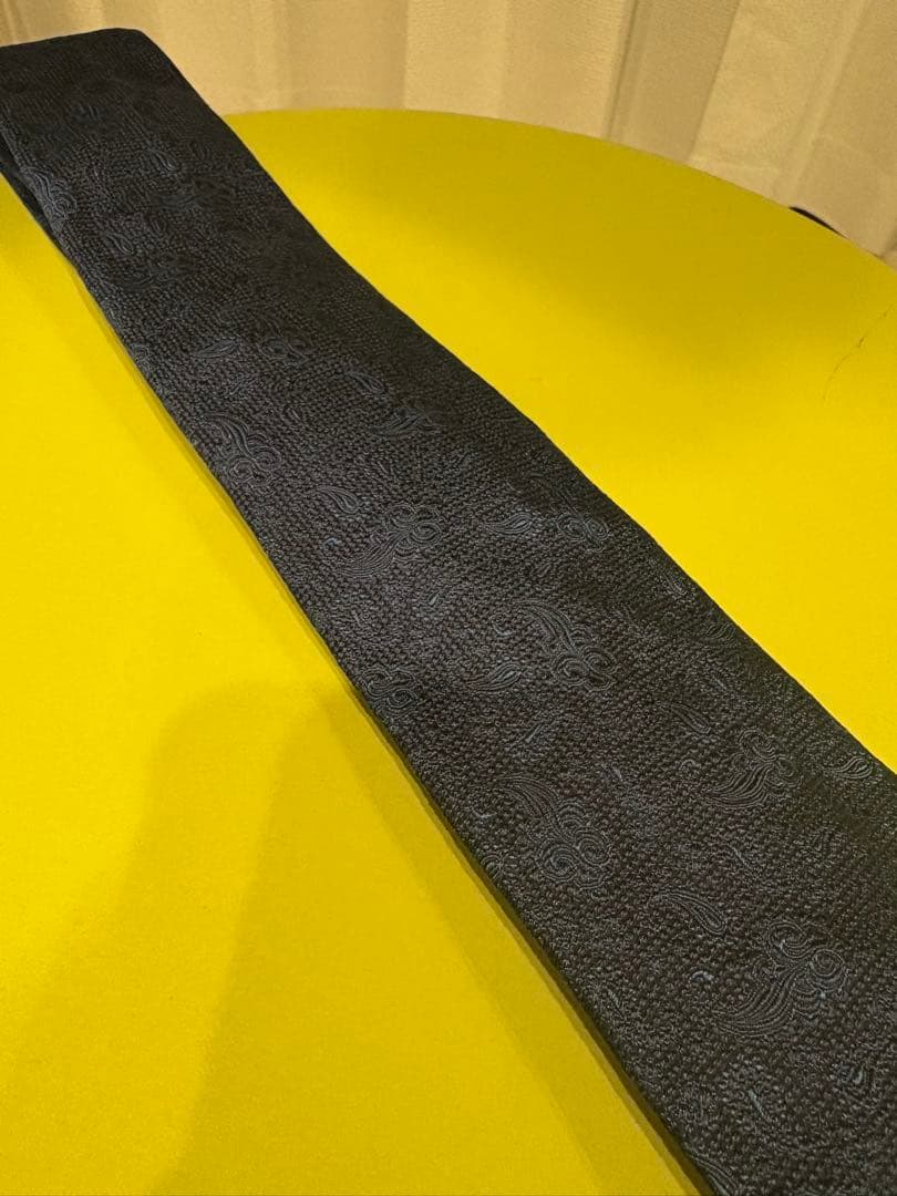 美品　タイユアタイ　ネクタイ