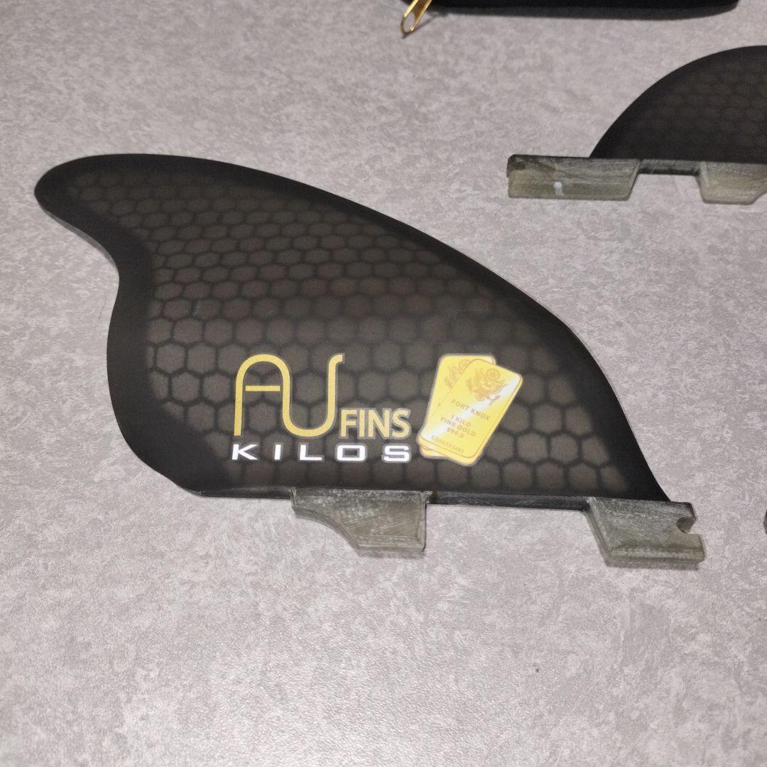 AU FINS KILOS ２＋１ FCS2 ツイン スタビ キール