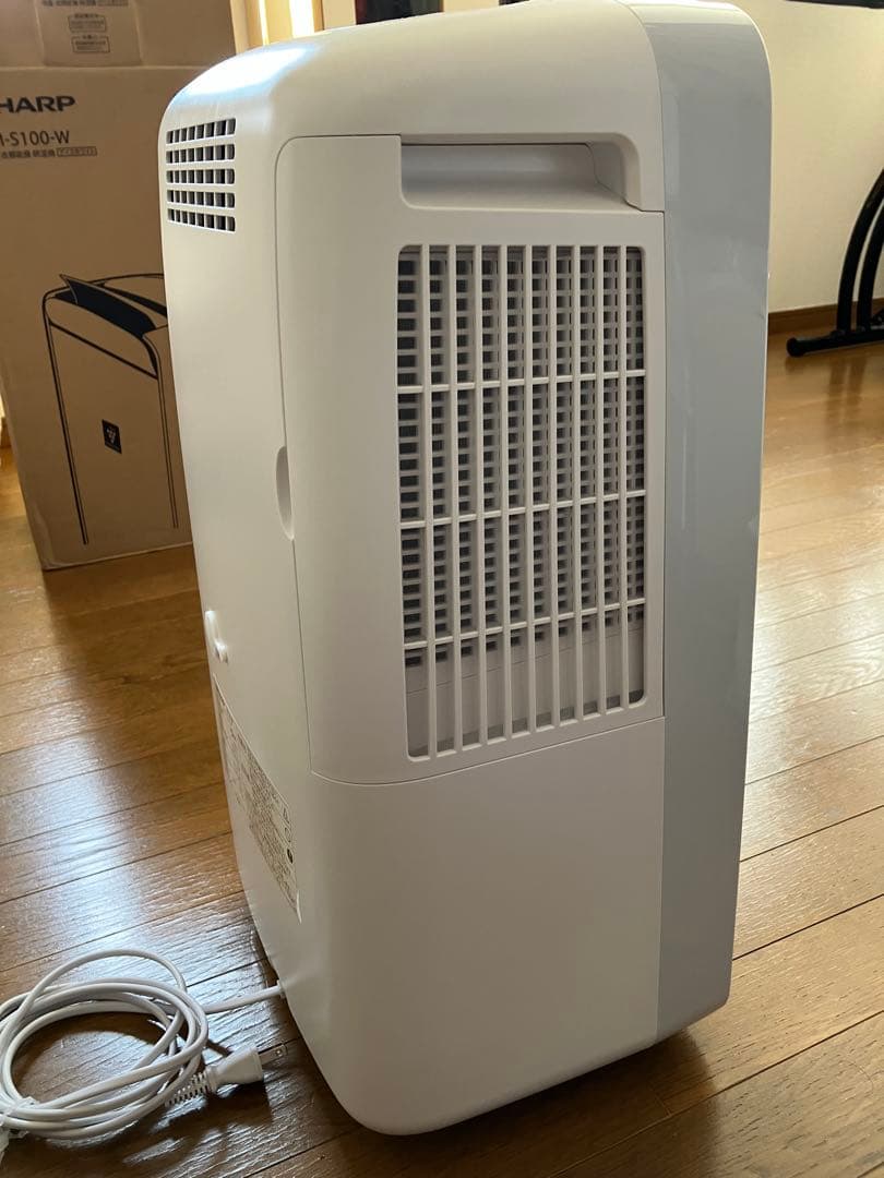 シャープ CM-S100-W 冷風・衣類乾燥 除湿機 2025年製