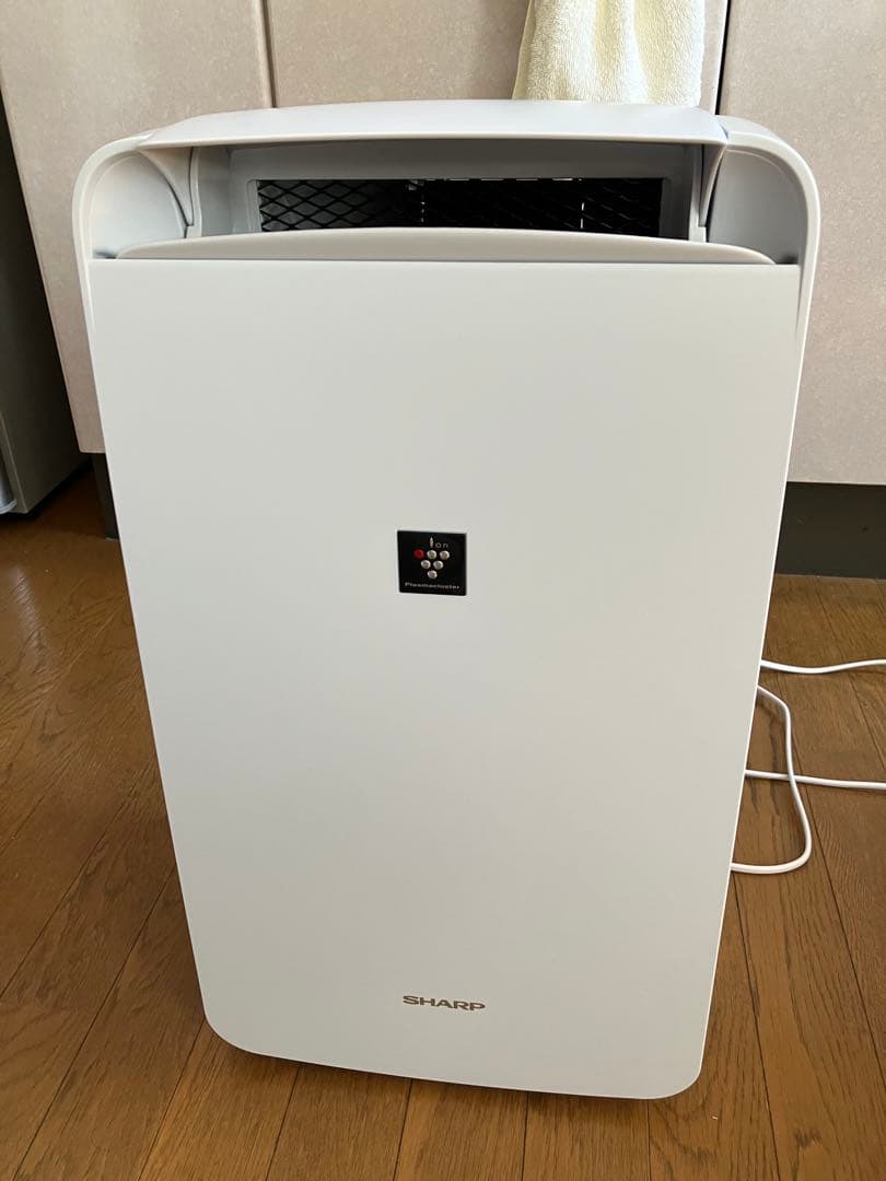 シャープ CM-S100-W 冷風・衣類乾燥 除湿機 2025年製