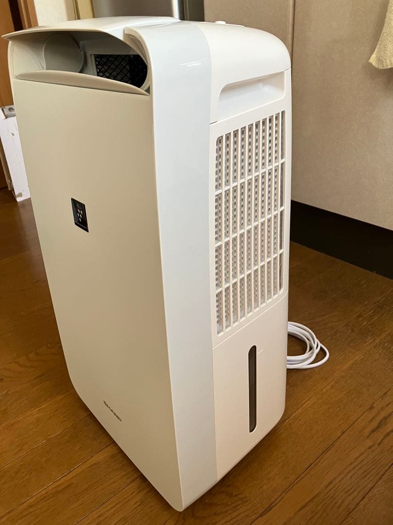 シャープ CM-S100-W 冷風・衣類乾燥 除湿機 2025年製