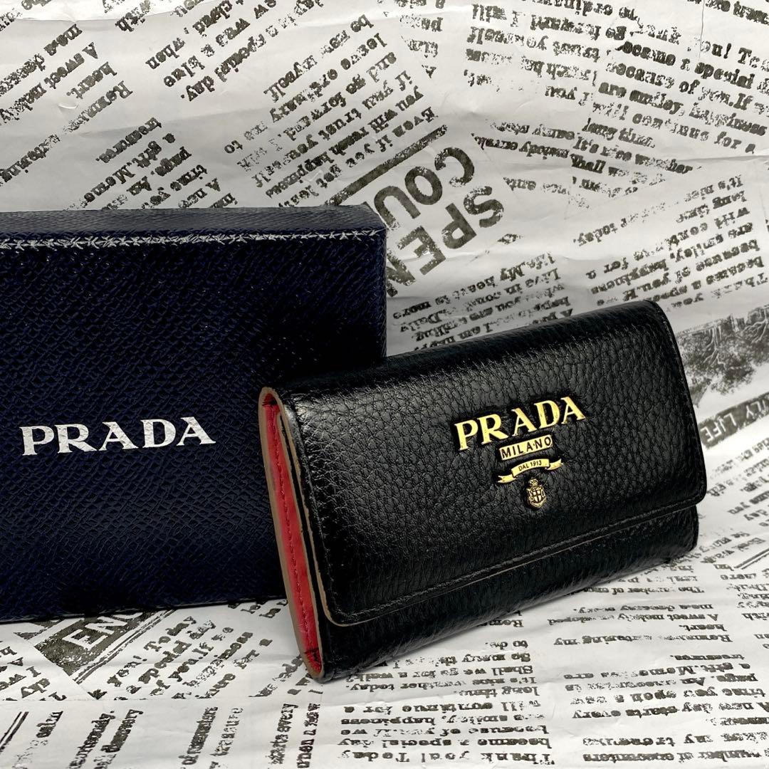 【良品‼️】 PRADA プラダ キーケース 4連フック キーリング付き 箱あり