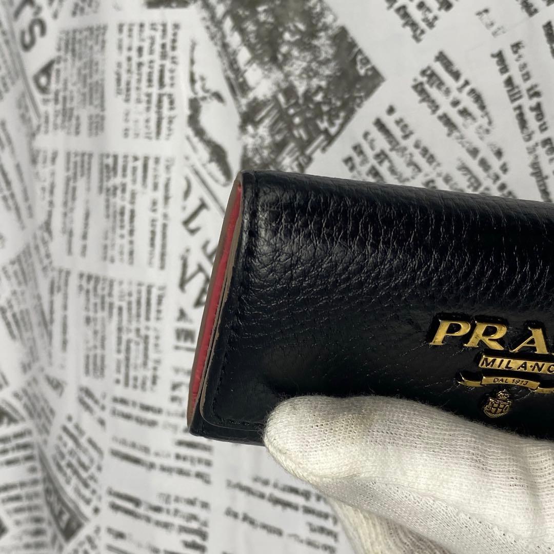 【良品‼️】 PRADA プラダ キーケース 4連フック キーリング付き 箱あり