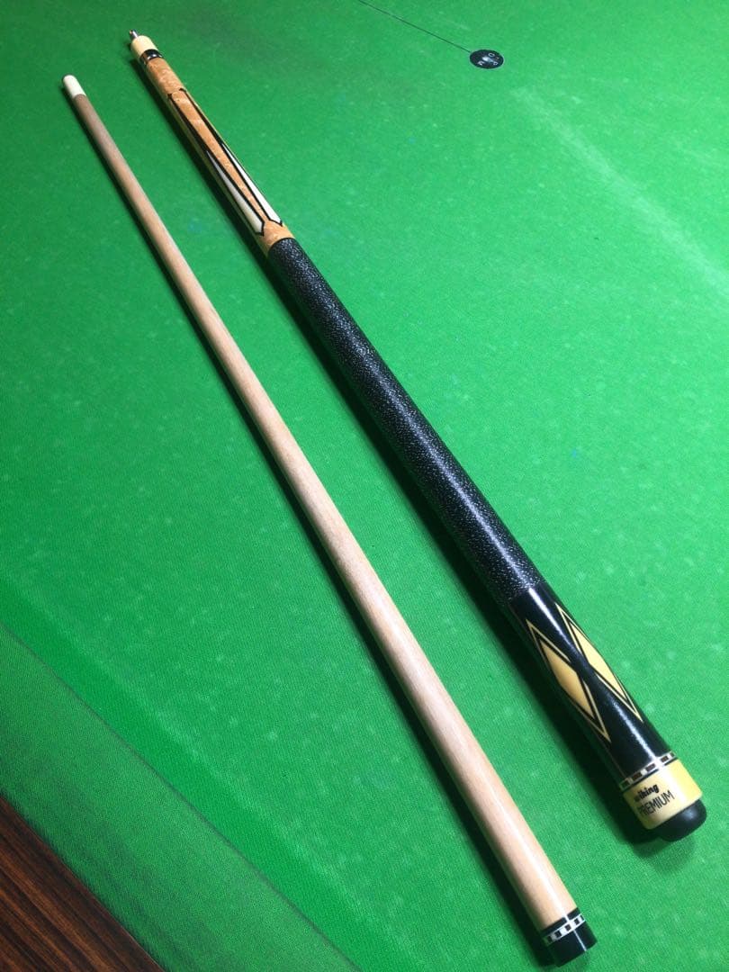 ビリヤード　キュー　キューケース付き