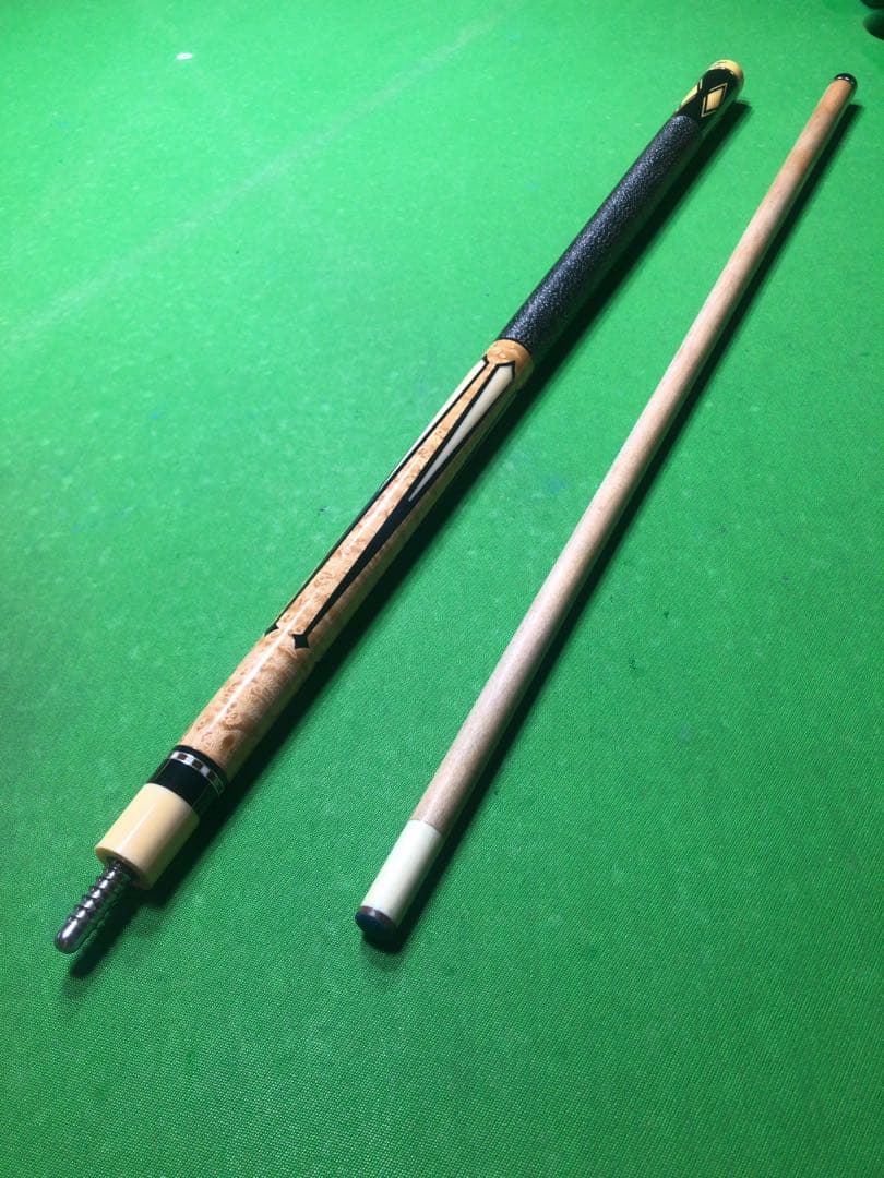 ビリヤード　キュー　キューケース付き