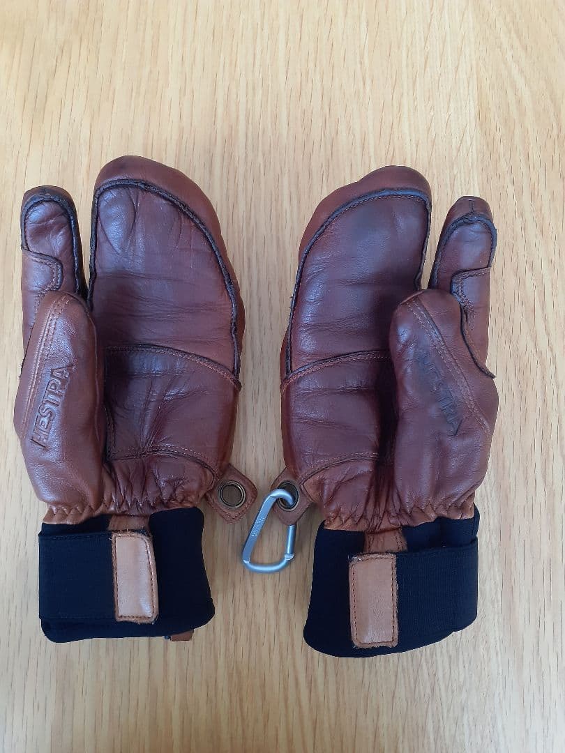 ヘストラ　フォールライン　スリーフィンガー　グローブ
