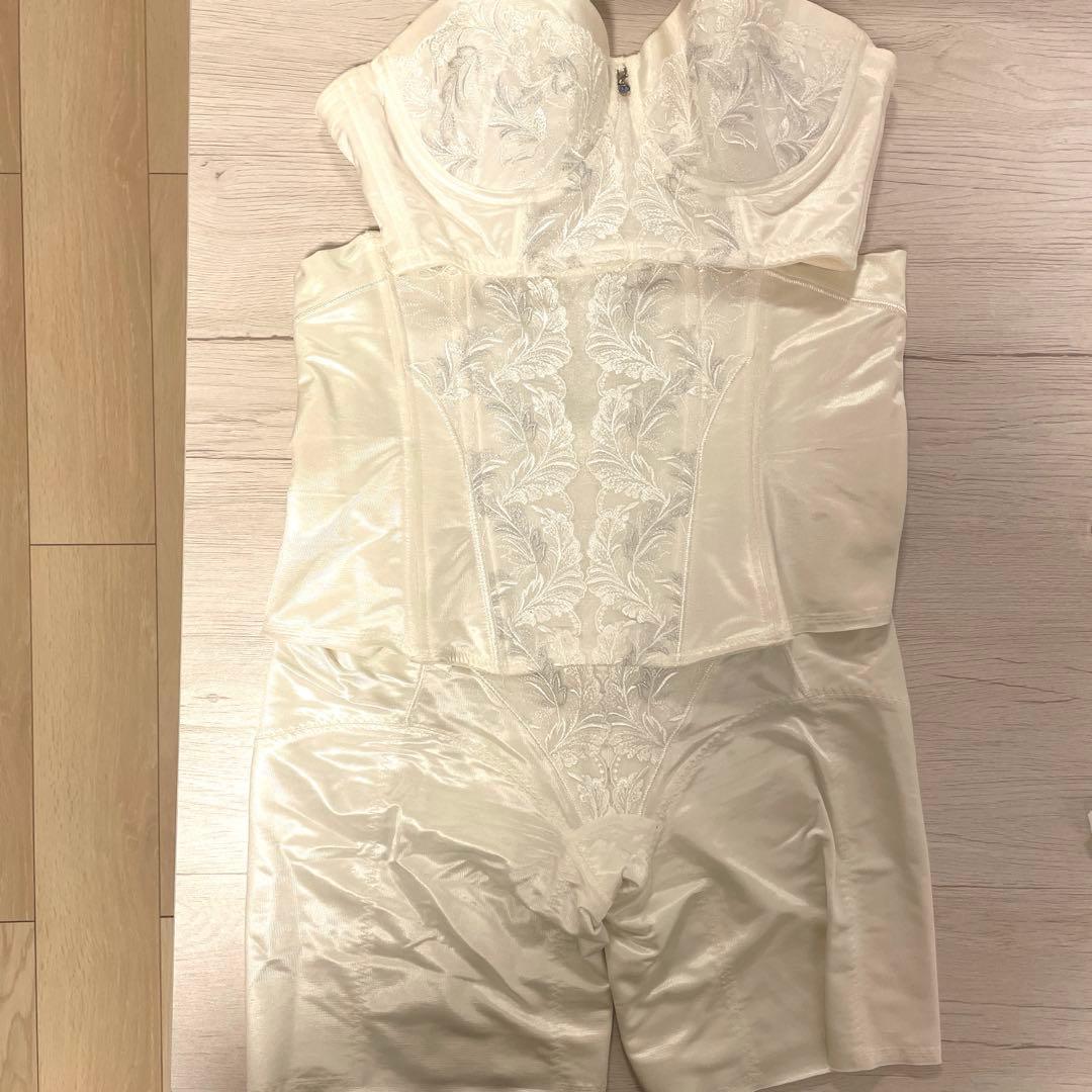 ✨ルナコウさん専用✨モンマリエ ブライダルインナー　2点セット