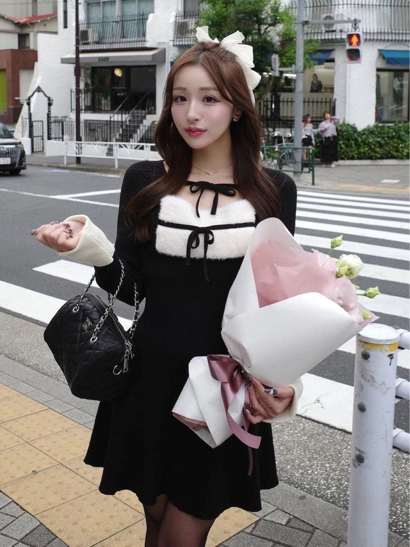 期間限定値下げ Darich ダーリッチ リボンファーフレアニットミニワンピース