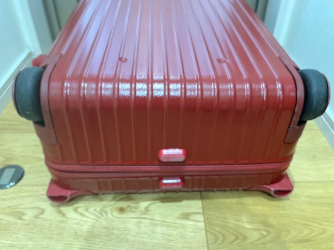 リモワ　2輪　レッド