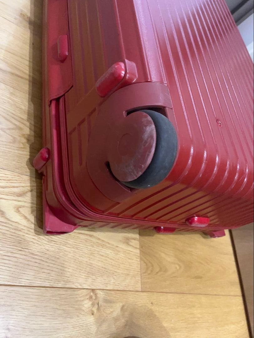 リモワ　2輪　レッド