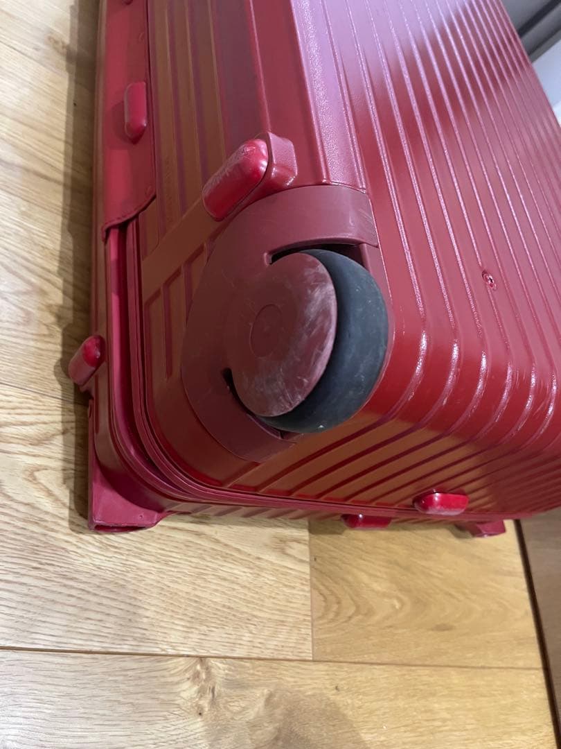 リモワ　2輪　レッド