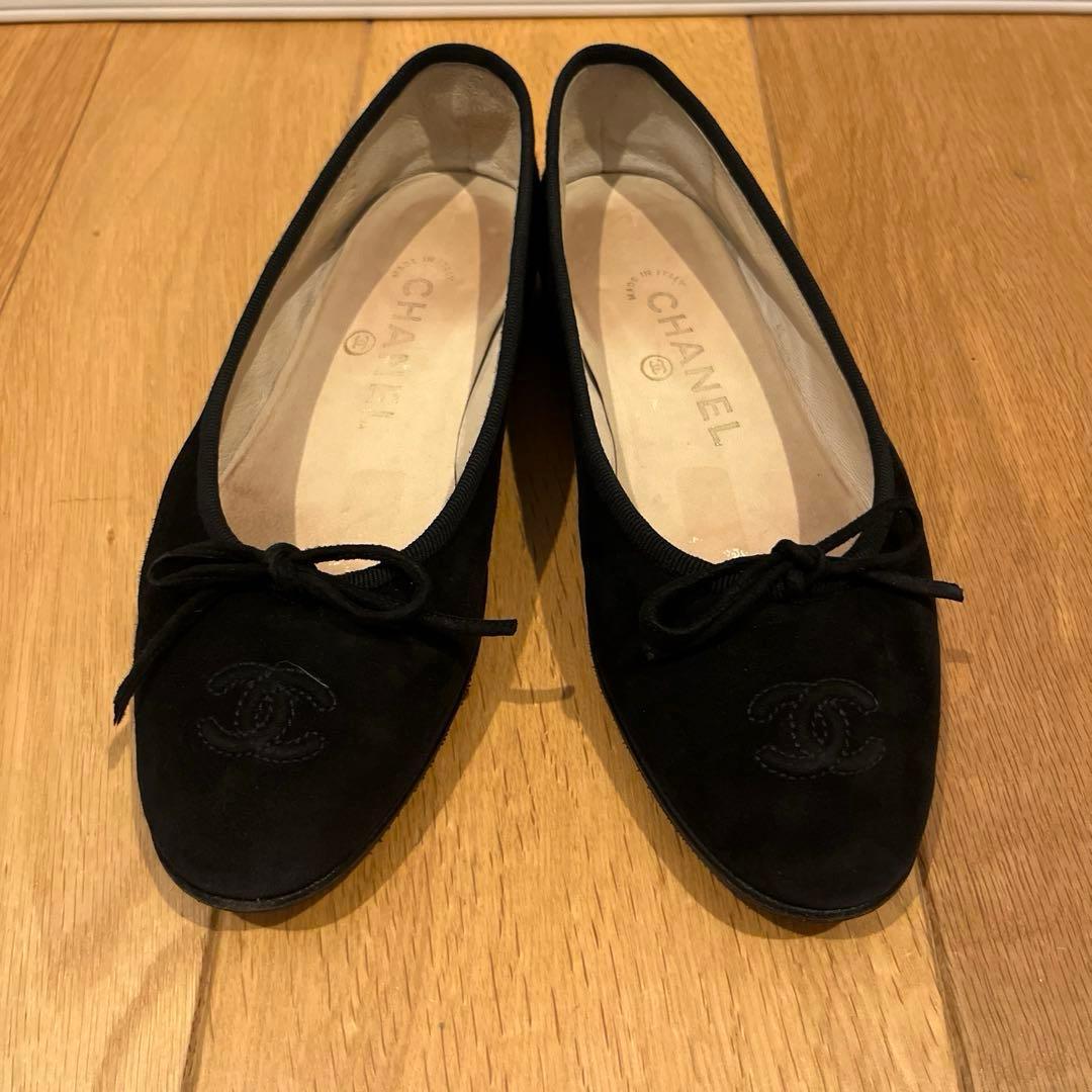 CHANEL ブラック スエード バレエシューズ