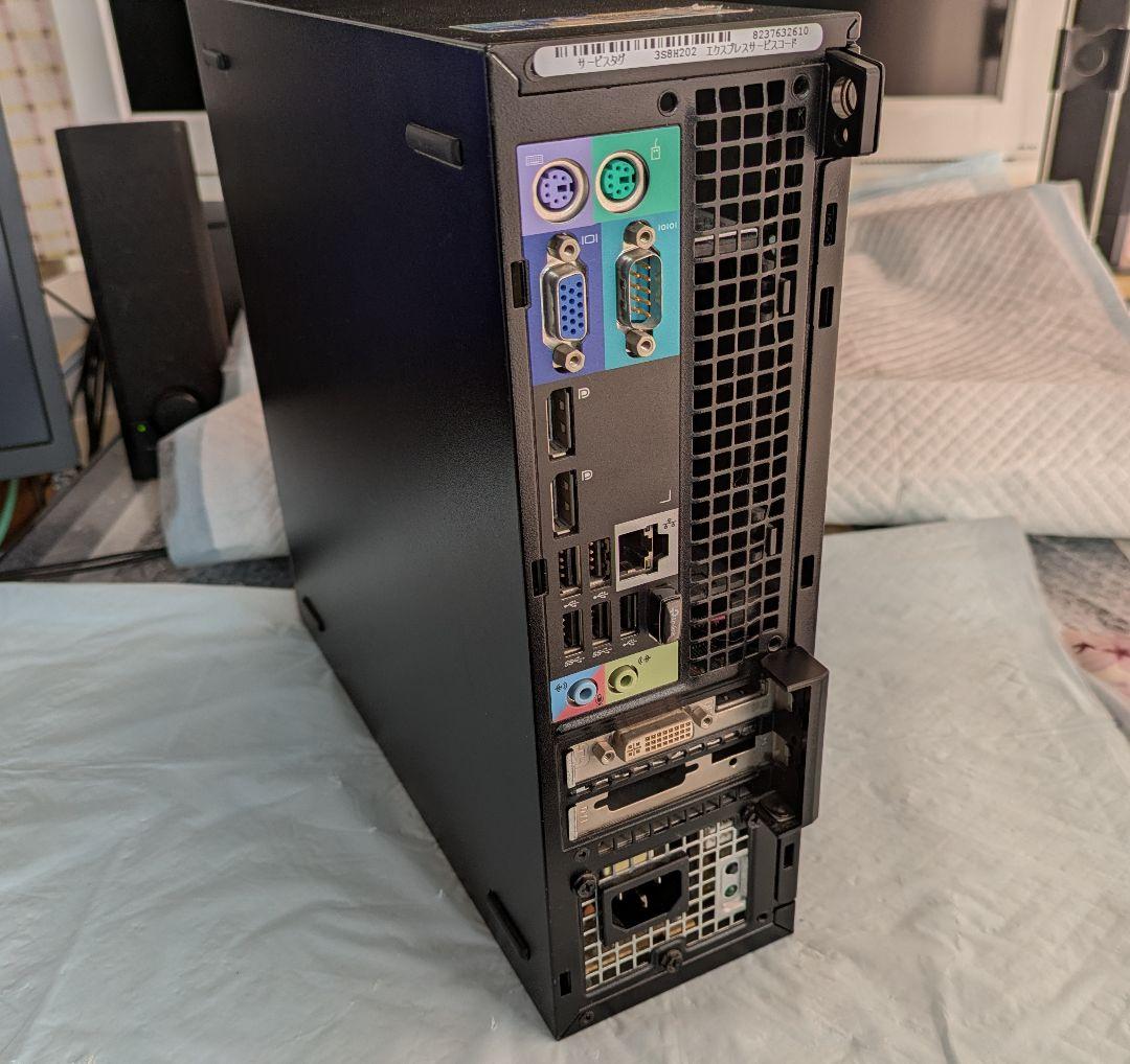 №141、コンパクト、Win11、i5、M16G、SSD、Wifi、Quadro