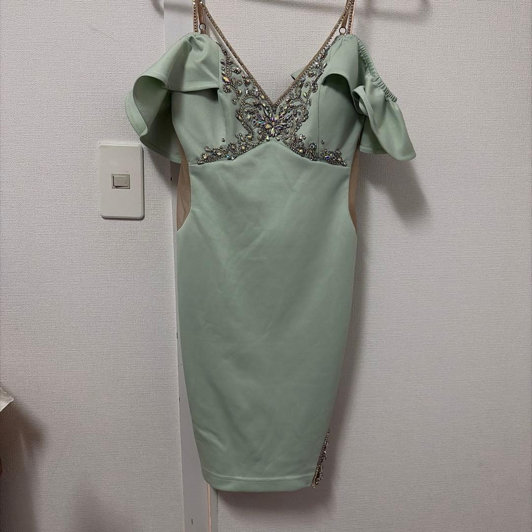 ミントグリーン ビーズ刺繍 ボディコンドレス
