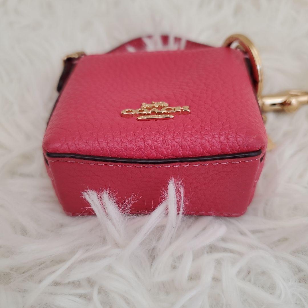 ⭐レア未使用級⭐COACH　ワンショルダー型　チャーム　キーホルダー　シボ革