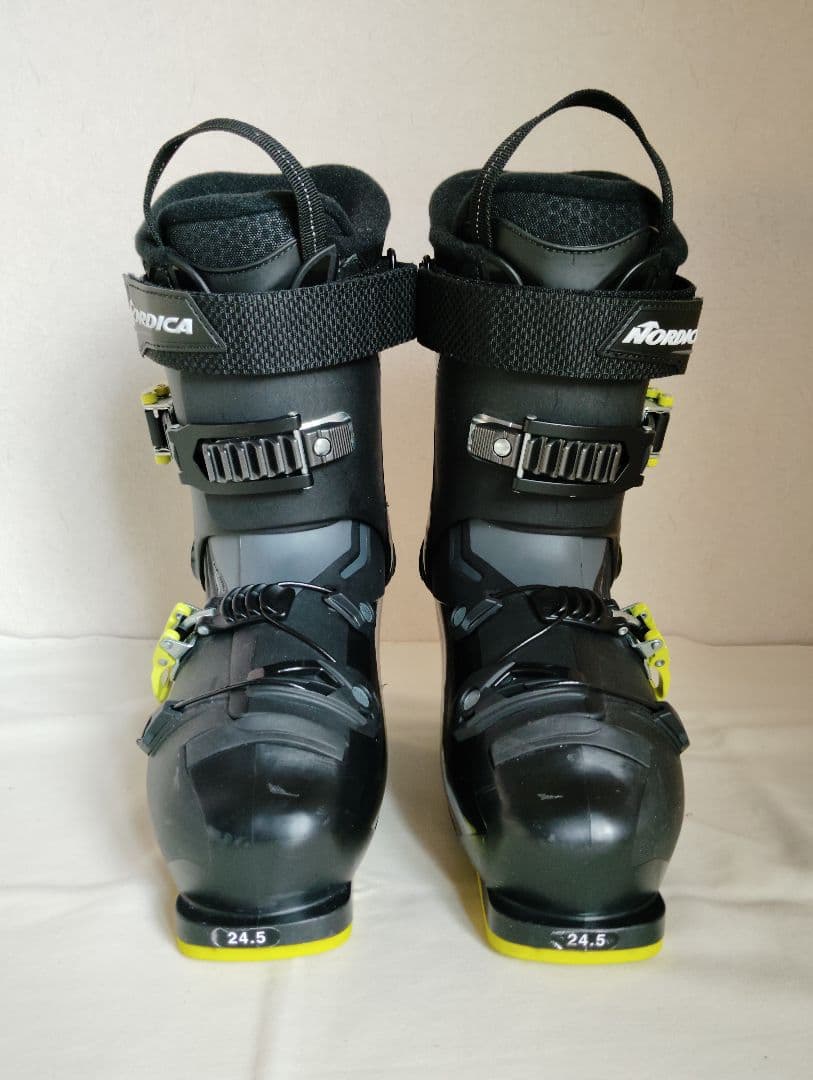 極美品 NORDICAスキーブーツ男女兼用 プロショップ別注 定価51,800円